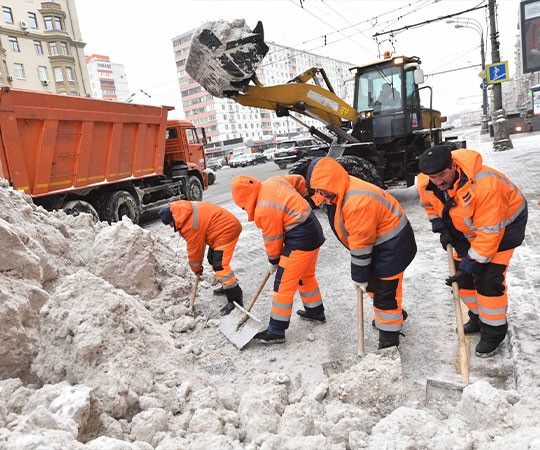 Уборка снега в Невинномысске и  Ставропольском крае